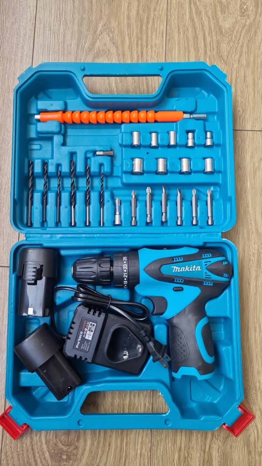 TALADRO Makita 128V P/D